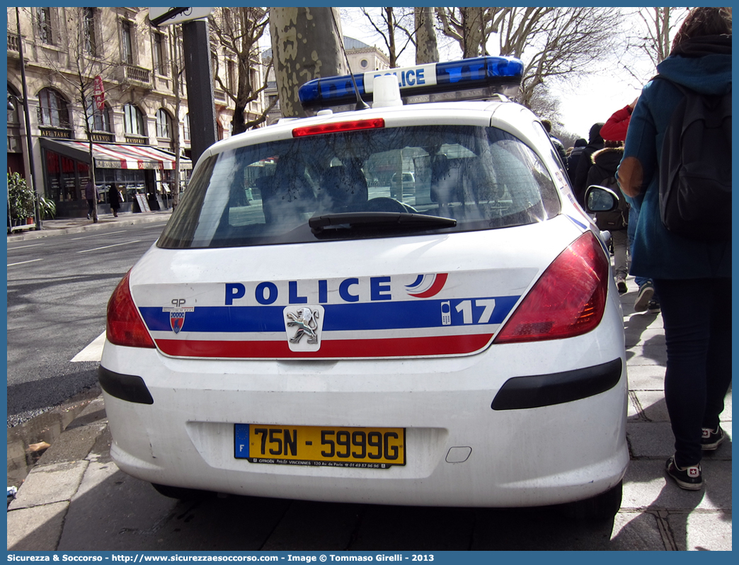 -
République Française
Police Nationale
Peugeot 308 I generation
Parole chiave: Repubblica;Francese;République;Française;Police;Nationale;Polizia;Nazionale;Peugeot;308