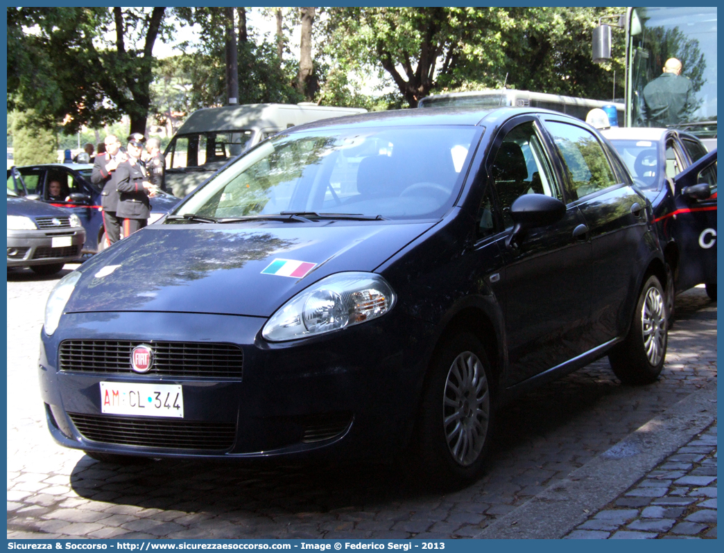 AM CL344
Aeronautica Militare Italiana
Fiat Grande Punto
Parole chiave: A.M.I.;AMI;Aeronautica;Militare;Italiana;Fiat;Grande;Punto