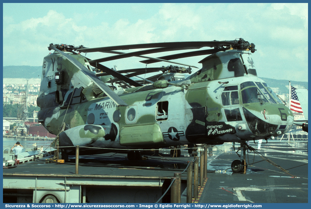 157697
United States of America
United States Marine Corps
Boeing Vertol CH-46F Sea Knight
Parole chiave: USA;U.S.A.;United;States;America;Marine;Corps;USMC;U.S.M.C.;Boeing;Vertol;CH-46F;ch46f;Sea;Knight