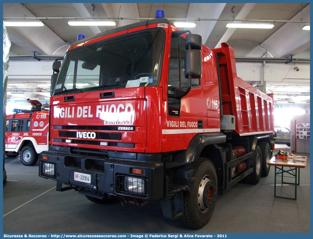 VF 22914
Corpo Nazionale Vigili del Fuoco
Iveco EuroTrakker 380E38
Parole chiave: VF;V.F.;VVF;V.V.F.;Corpo;Nazionale;Vigili del Fuoco;Iveco;EuroTrakker;380E38