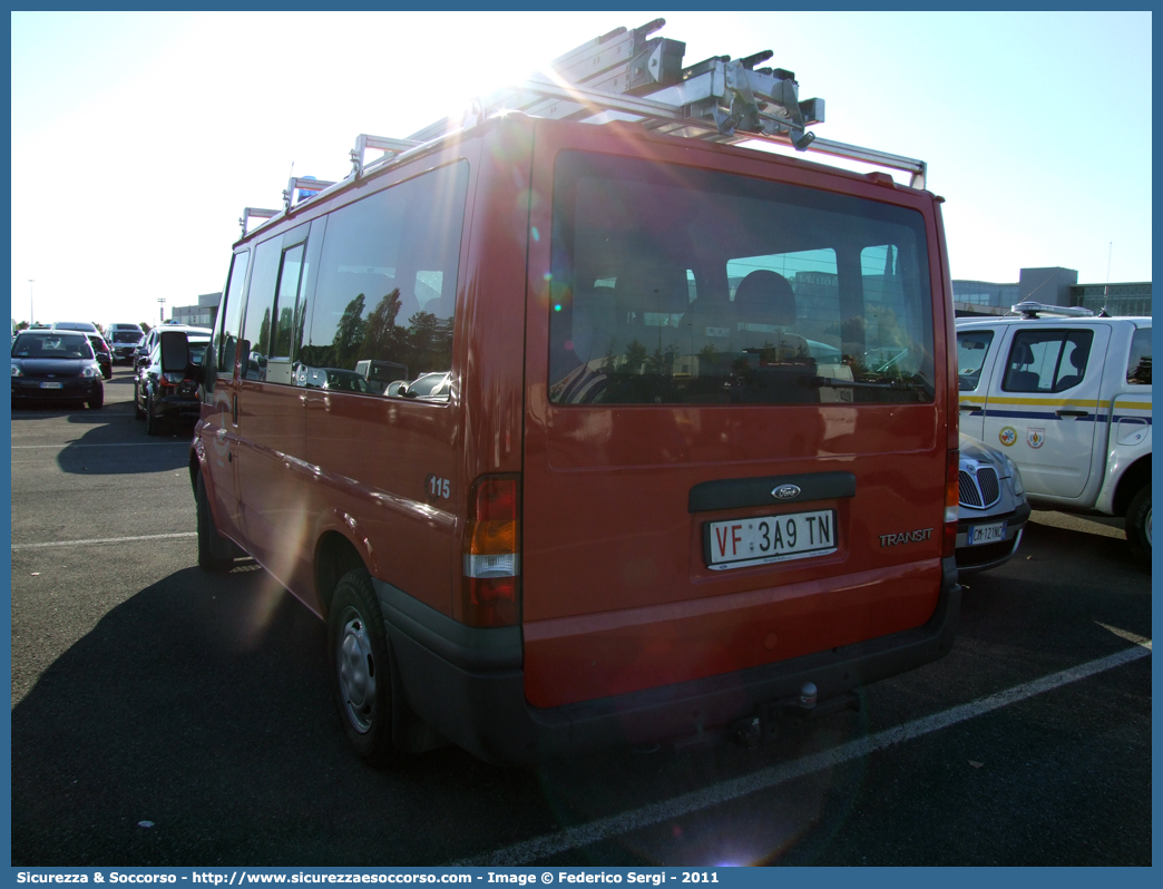 VF 3A9TN
Corpo Vigili del Fuoco Volontari Romagnano
Ford Transit III serie
Parole chiave: VF;V.F.;Vigili del Fuoco;Vigili;Fuoco;Volontari;Romagnano;Volkswagen;Ford;Transit