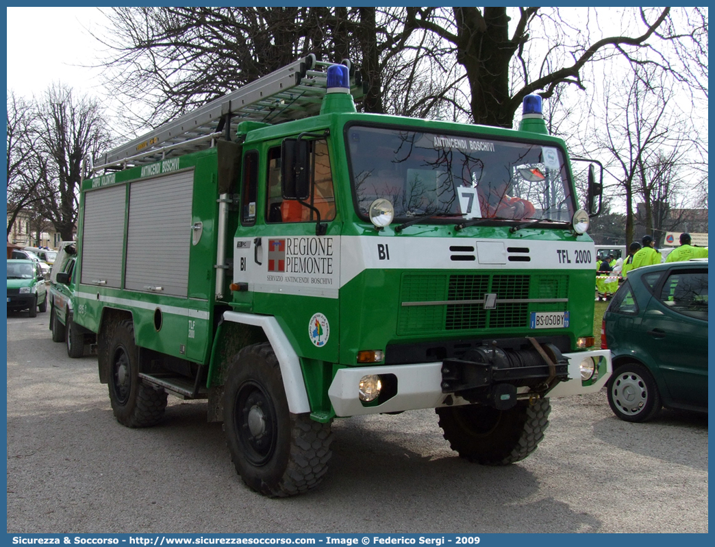 -
Corpo Volontari Antincendi Boschivi
Biella
Iveco 75PC
Parole chiave: Corpo;Volontari;Antincendi;Boschivi;AIB;A.I.B.;Piemonte;Biella;Iveco;75;PC