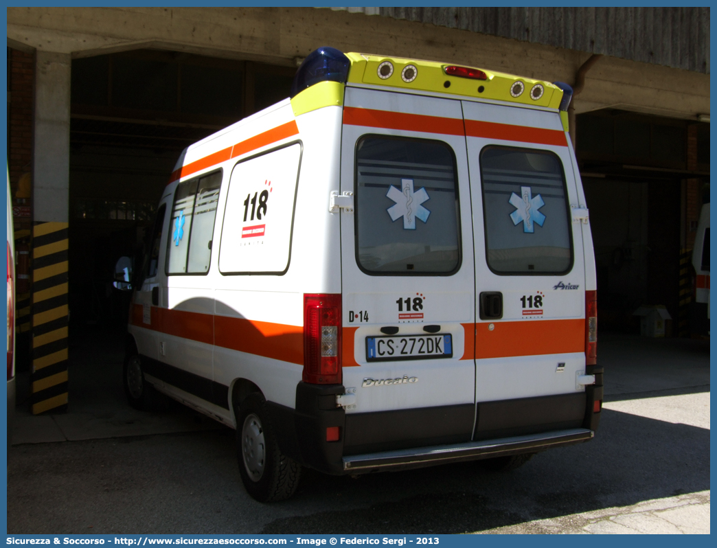 D14
118 Udine
Fiat Ducato II serie restyling
Allestitore Aricar S.p.A.
Parole chiave: 118;Udine;Azienda;Ospedaliero;Ospedaliera;Universitaria;Santa;Maria;Misericordia;Ambulanza;Autoambulanza;Fiat;Ducato;Aricar;D14;D 14;D.14