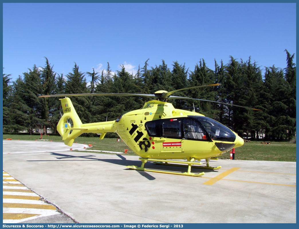 I-HFVG
118 Regione Friuli Venezia Giulia
Eurocopter EC135T2
Base di Udine
Parole chiave: 118;Friuli Venezia Giulia;Udine;Eurocopter;EC135;EC135T2;I-HFVG;Elicottero;Elisoccorso