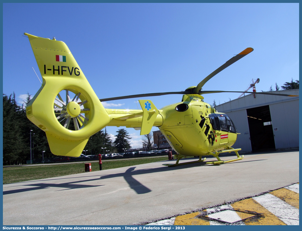 I-HFVG
118 Regione Friuli Venezia Giulia
Eurocopter EC135T2
Base di Udine
Parole chiave: 118;Friuli Venezia Giulia;Udine;Eurocopter;EC135;EC135T2;I-HFVG;Elicottero;Elisoccorso