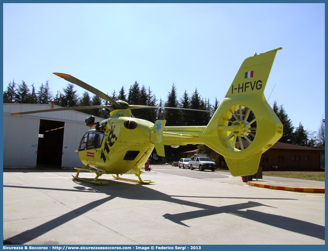 I-HFVG
118 Regione Friuli Venezia Giulia
Eurocopter EC135T2
Base di Udine
Parole chiave: 118;Friuli Venezia Giulia;Udine;Eurocopter;EC135;EC135T2;I-HFVG;Elicottero;Elisoccorso