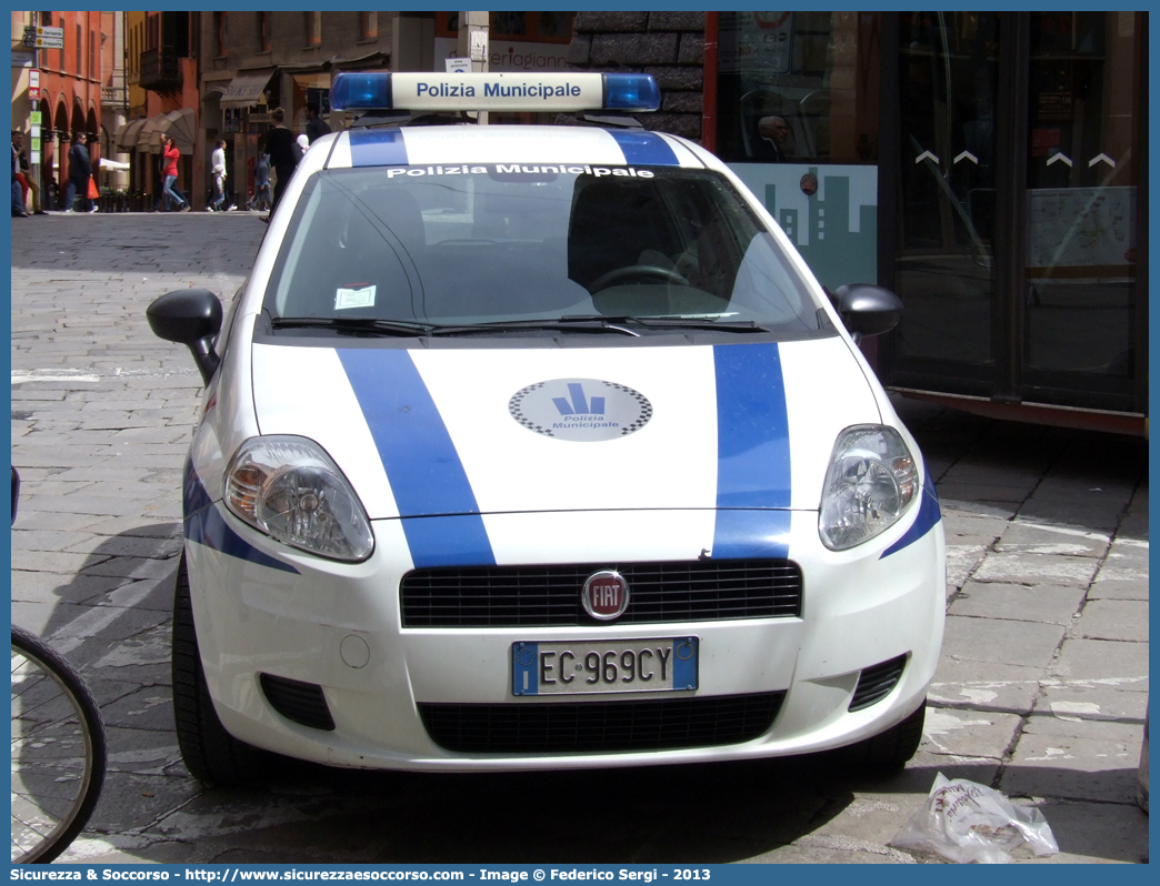 -
Polizia Municipale
Comune di Bologna
Fiat Grande Punto
Allestitore Focaccia Group S.r.l.
Parole chiave: PL;P.L.;PM;P.M.;Polizia;Municipale;Locale;Bologna;Fiat;Grande Punto;Focaccia