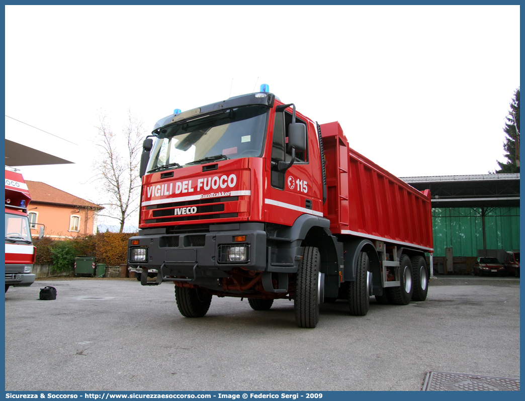 VF 25564
Corpo Nazionale Vigili del Fuoco
Iveco EuroTrakker 410E47
Parole chiave: VF;V.F.;VVF;V.V.F.;Corpo;Nazionale;Vigili del Fuoco;Iveco;EuroTrakker;410E47