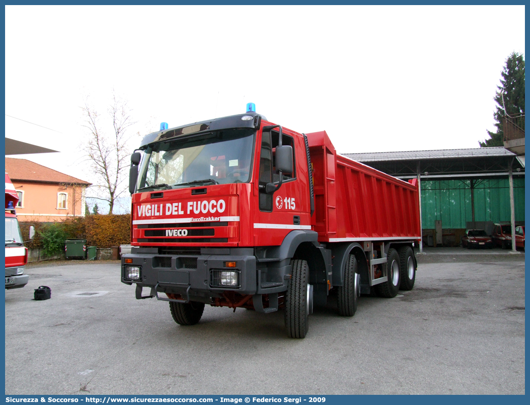 VF 25564
Corpo Nazionale Vigili del Fuoco
Iveco EuroTrakker 410E47
Parole chiave: VF;V.F.;VVF;V.V.F.;Corpo;Nazionale;Vigili del Fuoco;Iveco;EuroTrakker;410E47