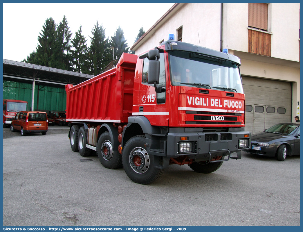 VF 25564
Corpo Nazionale Vigili del Fuoco
Iveco EuroTrakker 410E47
Parole chiave: VF;V.F.;VVF;V.V.F.;Corpo;Nazionale;Vigili del Fuoco;Iveco;EuroTrakker;410E47