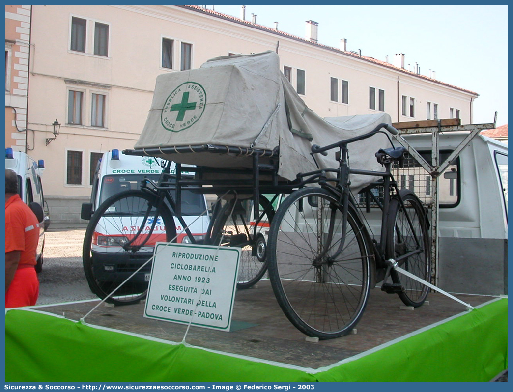 -
P.O. Croce Verde Padova
Museo "Francesco Aguggiaro"
Ciclobarella
Parole chiave: CV;C.V.;Croce;Verde;Padova;Museo;Storico;Storica;Francesco;Aguggiaro;Ciclobarella