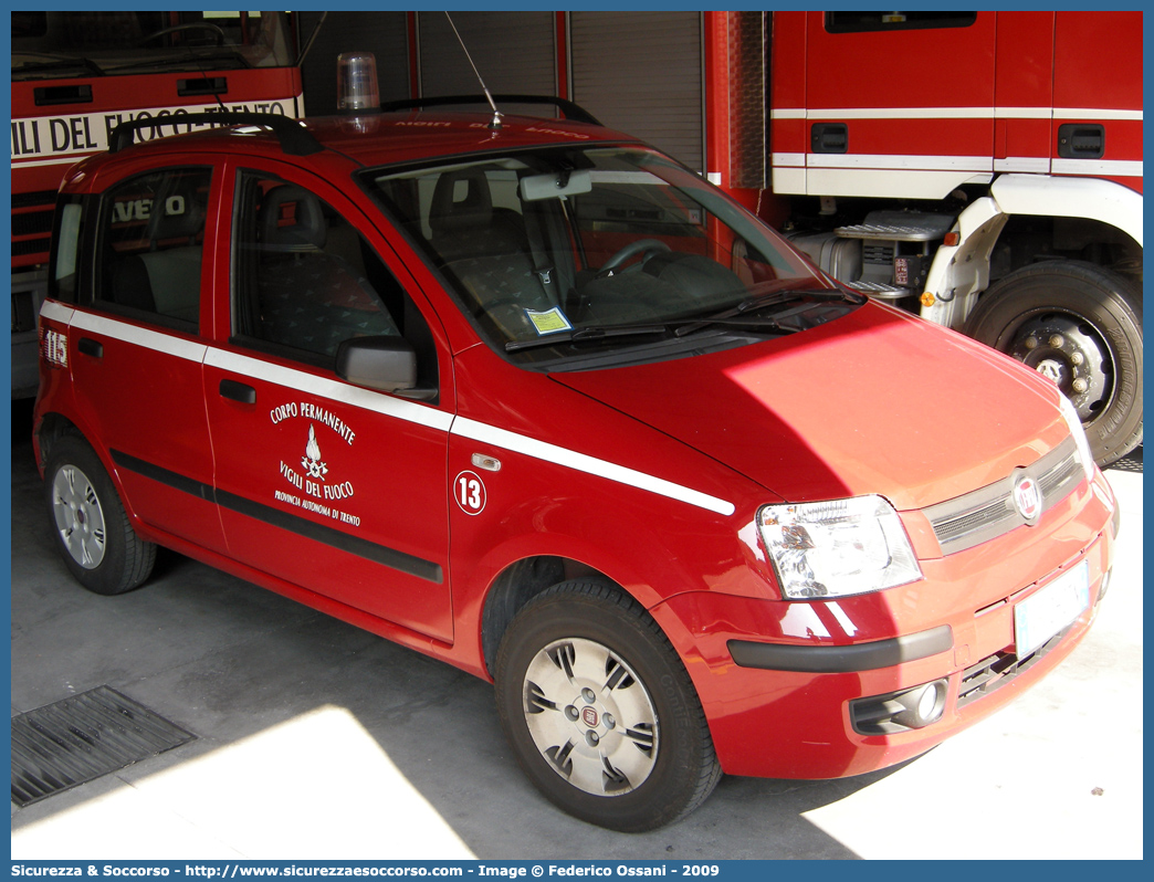 -
Corpo Permanente dei Vigili del Fuoco Trento
Fiat Nuova Panda I serie
Parole chiave: VF;V.F.;Vigili del Fuoco;Vigili;Fuoco;Corpo;Permanente;Trento;Fiat;Nuova;Panda