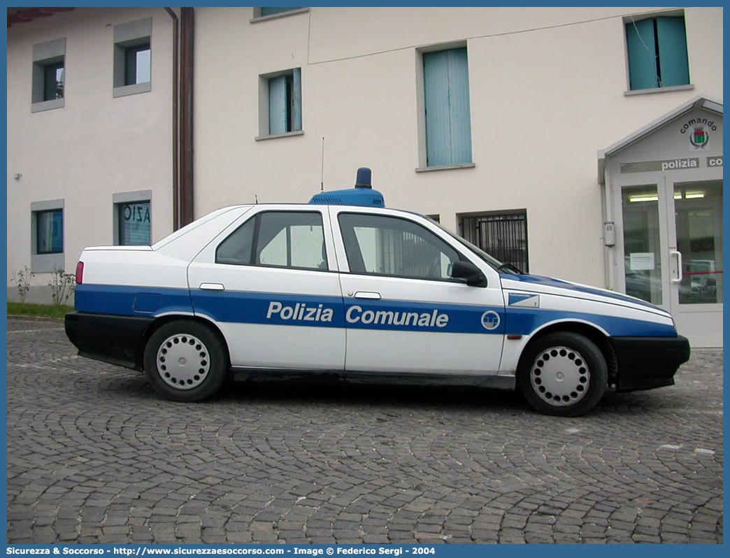 -
Polizia Comunale
Comune di Fontanafredda
Alfa Romeo 155
Parole chiave: Polizia;Locale;Comunale;Municipale;Comunale;Alfa;Romeo;155