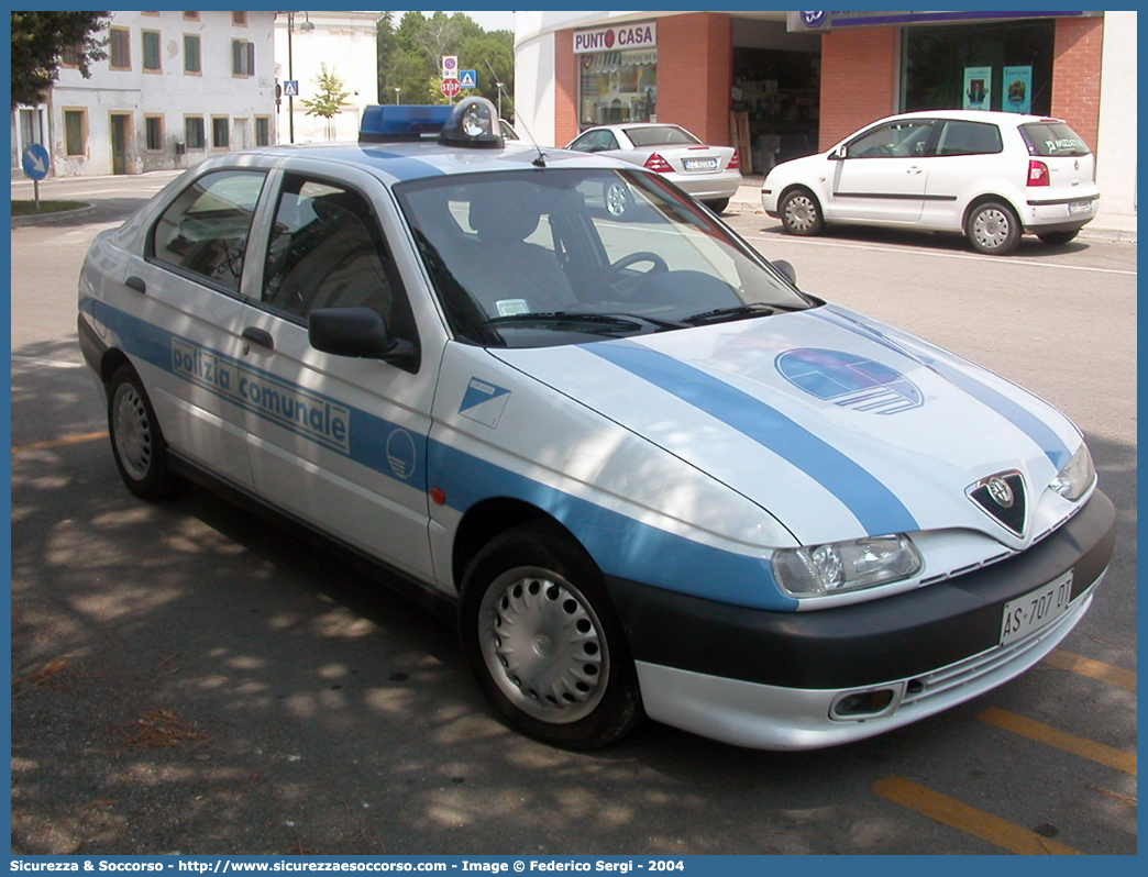 -
Polizia Comunale
Comune di Cordenons
Alfa Romeo 146
Parole chiave: Polizia;Locale;Comunale;Municipale;Cordenons;Alfa;Romeo;146