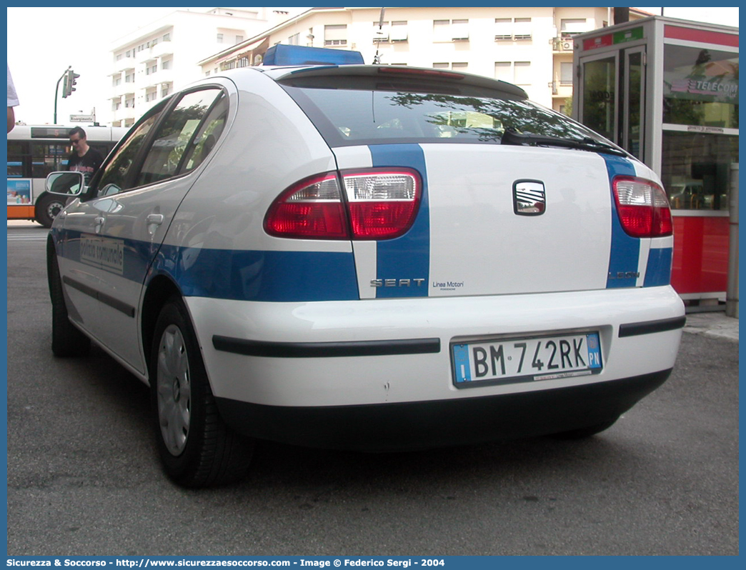 -
Polizia Locale
Comune di Pordenone
Seat Leon I serie
Parole chiave: PL;P.L.;PM;P.M.;Polizia;Locale;Municipale;Pordenone;Seat;Leon