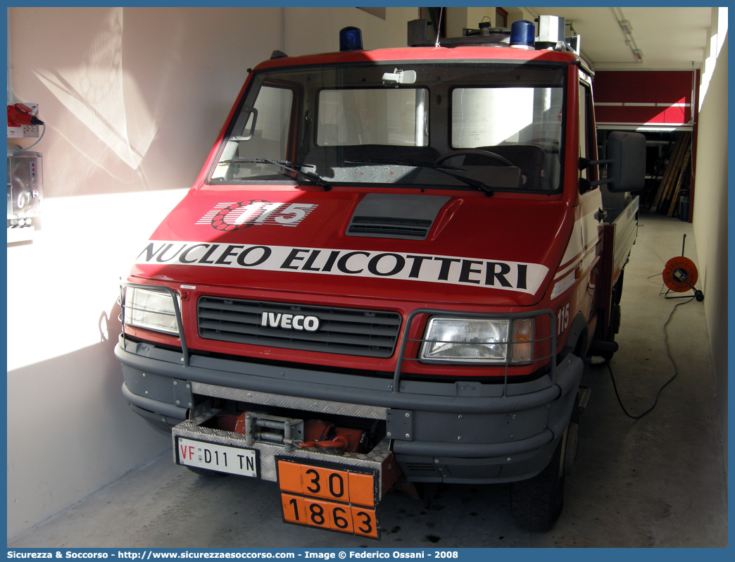 VF D11TN
Corpo Permanente dei Vigili del Fuoco Trento
Nucleo Elicotteri
Iveco Daily 4x4 II serie
Parole chiave: VF;V.F.;Vigili del Fuoco;Vigili;Fuoco;Corpo;Permanente;Trento;Nucleo;Elicotteri;Iveco;Daily;4x4