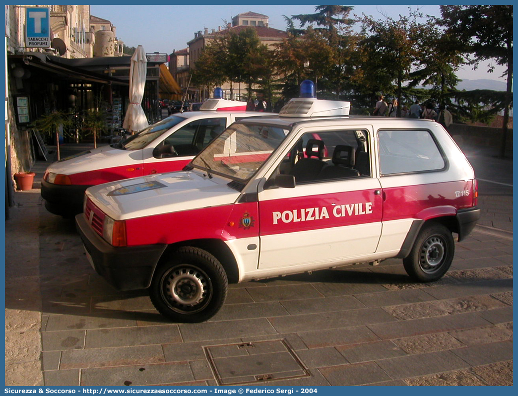 -
Repubblica di San Marino
Polizia Civile
Fiat Panda II serie
Parole chiave: Repubblica;San Marino;RSM;R.S.M.;Polizia Civile;Fiat;Panda