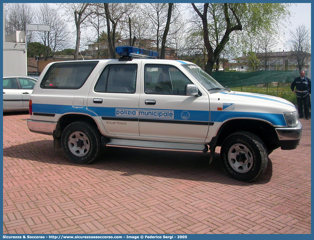 -
Polizia Municipale
Comune di Lignano Sabbiadoro
Toyota 4Runner II serie
Parole chiave: Polizia;Locale;Comunale;Municipale;Lignano;Sabbiadoro;Toyota;4Runner