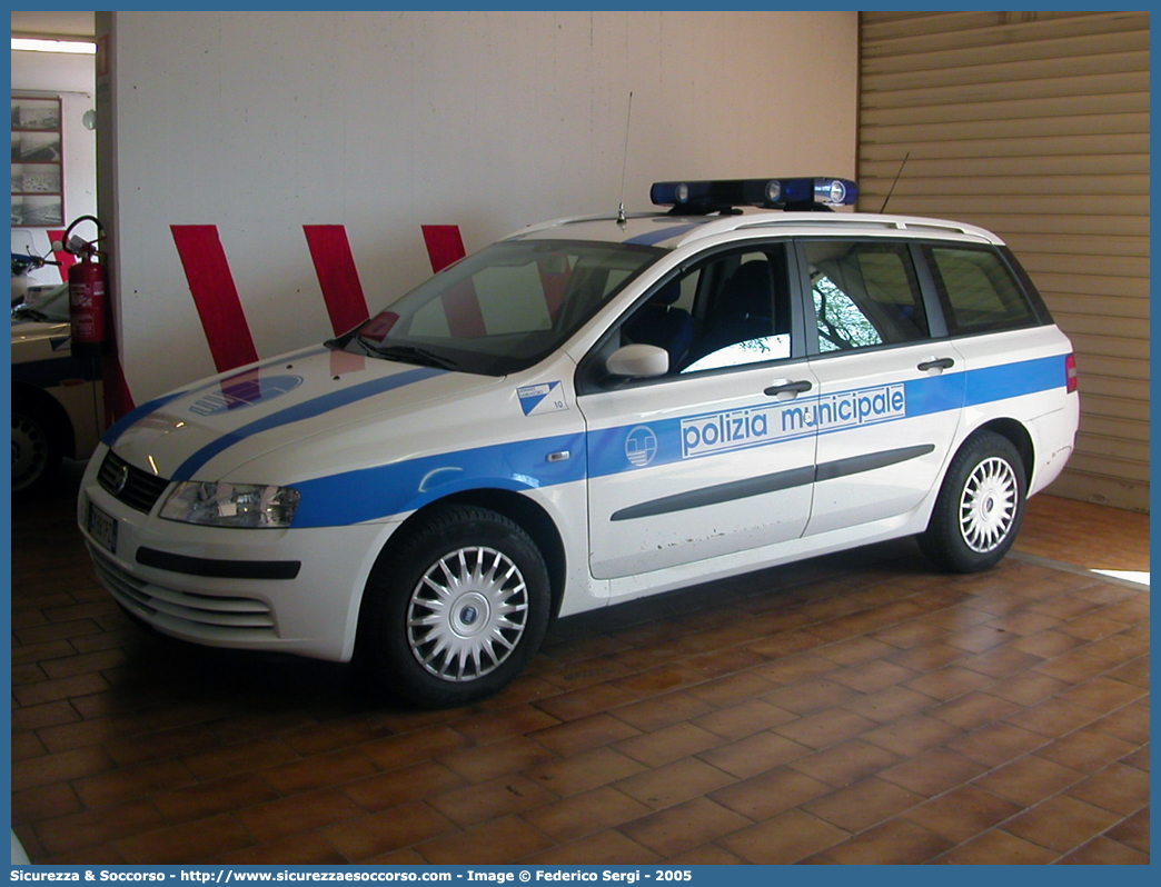 -
Polizia Municipale
Comune di Lignano Sabbiadoro
Fiat Stilo Multiwagon I serie
Parole chiave: Polizia;Locale;Comunale;Municipale;Lignano;Sabbiadoro;Fiat;Stilo;Multiwagon