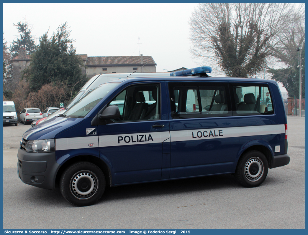 Polizia Locale YA528AE
Polizia Locale
Comune di Padova
Volkswagen Transporter T5 restyling
Allestitore Focaccia Group S.r.l.
Parole chiave: Polizia;Locale;Municipale;Padova;Volkswagen;Transporter;T5;Focaccia;YA528AE;YA 528 AE