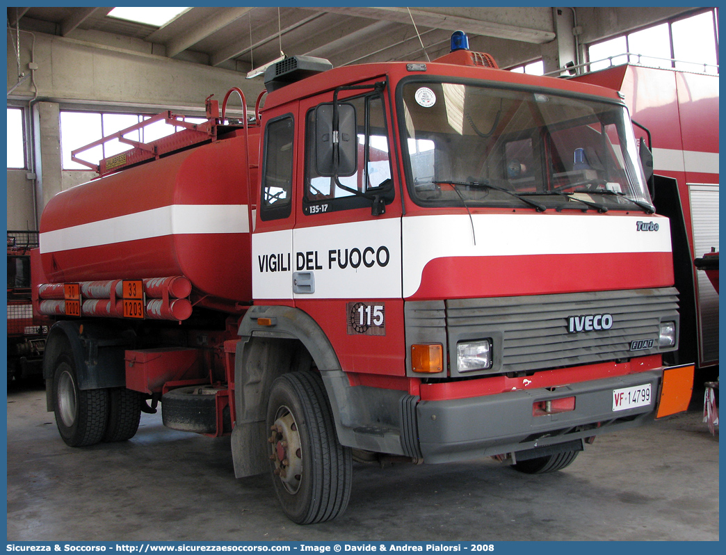 VF 14799
Corpo Nazionale Vigili del Fuoco
Iveco 135-17
Allestitore Calabrese S.p.A.
Parole chiave: VF;V.F.;VVF;V.V.F.;Corpo;Nazionale;Vigili del Fuoco;Iveco;135-17