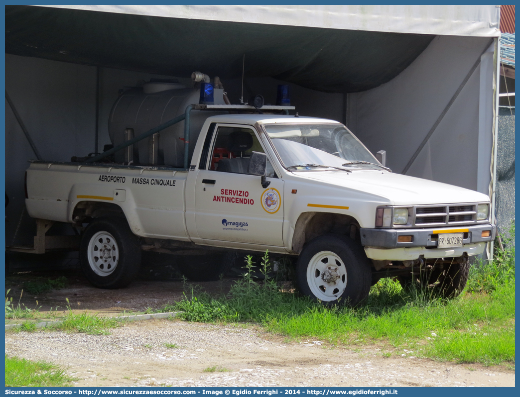 -
Aeroporto Massa Cinquale
Servizio Antincendio
Nissan Pick Up
Parole chiave: Aeroporto;Massa;Cinquale;Servizio;Antincendio;Nissan;Pick Up