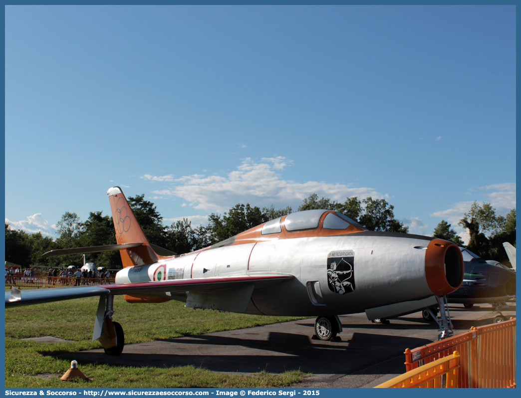 -
Aeronautica Militare Italiana
Republic F-84F Thunderstreak
Getti Tonanti
Parole chiave: AM;A.M.I.;AMI;Aeronautica;Militare;Italiana;Republic;F-84F;F84;Thunderstreak;Getti;Tonanti