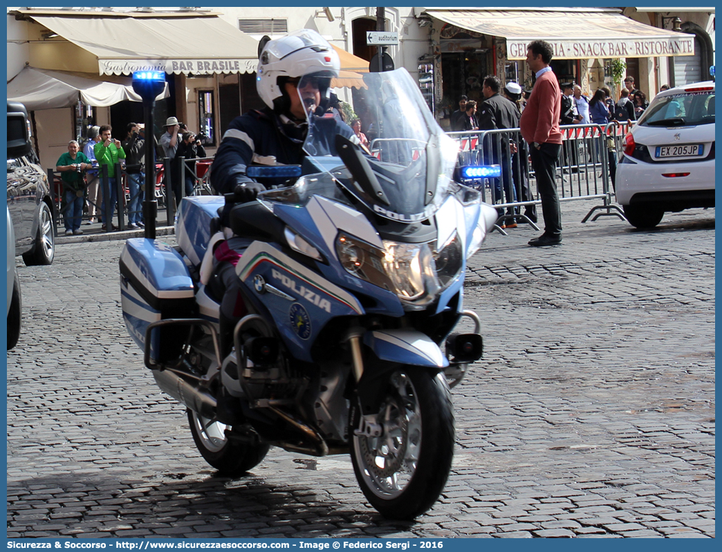 -
Polizia di Stato
Polizia Stradale
Bmw R1200RT III serie
Allestitore Carrozzeria Marazzi S.r.l.
Parole chiave: PS;P.S.;Polizia;di;Stato;Stradale;BMW;R1200;RT;R;1200;RT;R;RT;Marazzi