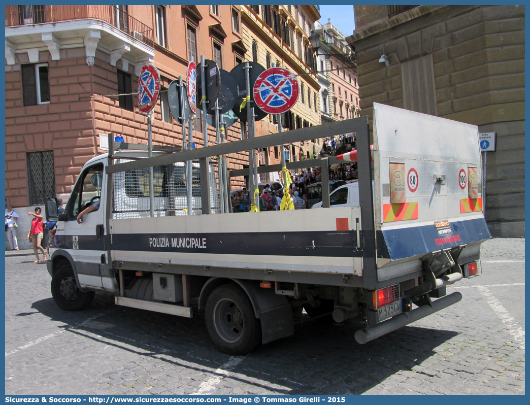 -
Polizia di Roma Capitale
Iveco Daily III serie
Parole chiave: PL;P.L.;PM;P.M.;Polizia;Locale;Municipale;Roma;Capitale;Iveco;Daily