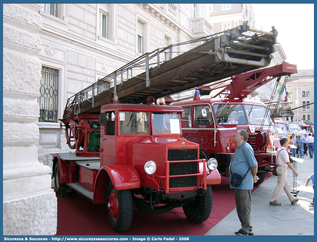 -
Corpo Nazionale Vigili del Fuoco
SPA 38
Parole chiave: VVF;V.V.F.;Corpo;Nazionale;Vigili;del;Fuoco;AutoScala;AS;SPA;38