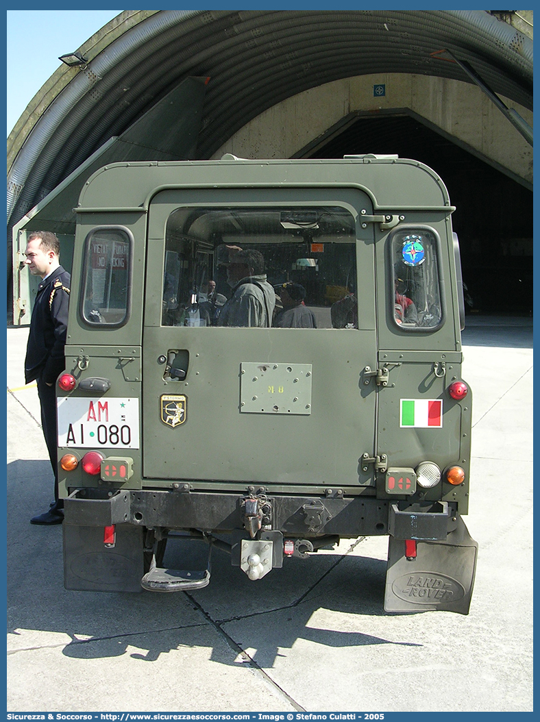 AM AI080
Aeronautica Militare Italiana
Sicurezza Volo
Land Rover Defender 110
Parole chiave: AMI;A.M.I.;Aeronautica;Militare;Italiana;Servizio;Antincendio;Land;Rover;Defender;110;Sicurezza;Volo