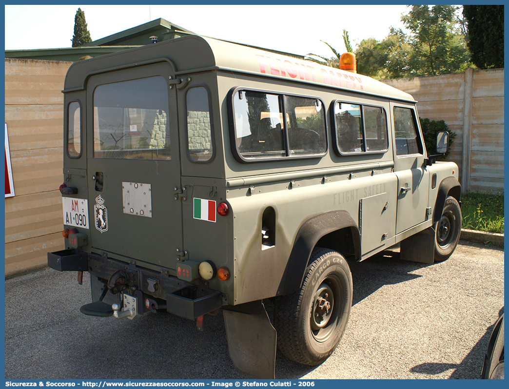 AM AI090
Aeronautica Militare Italiana
Sicurezza Volo
Land Rover Defender 110
Parole chiave: AMI;A.M.I.;Aeronautica;Militare;Italiana;Servizio;Antincendio;Land;Rover;Defender;110;Sicurezza;Volo