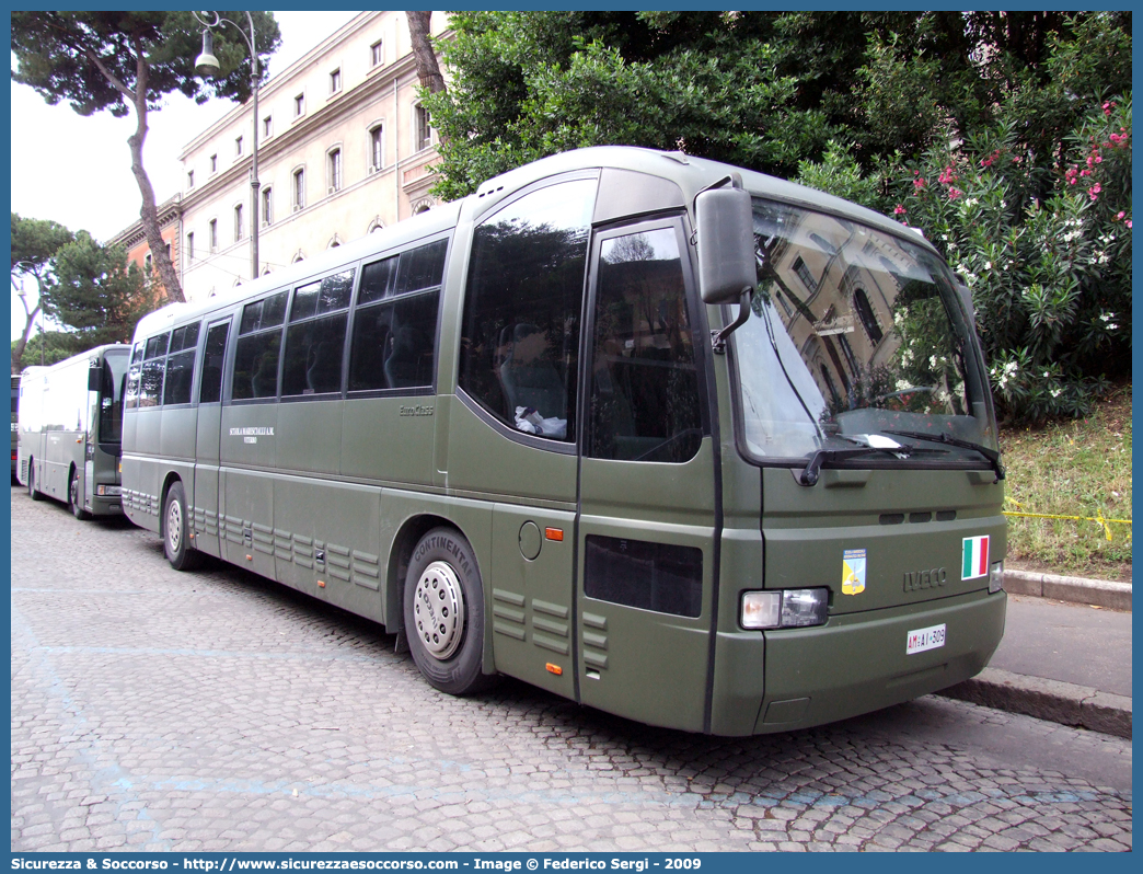 AM AI309
Aeronautica Militare Italiana
Iveco Orlandi EuroClass
Parole chiave: AMI;A.M.I.;Aeronautica;Militare;Italiana;Iveco;Orlandi;EuroClass;HD;AI309