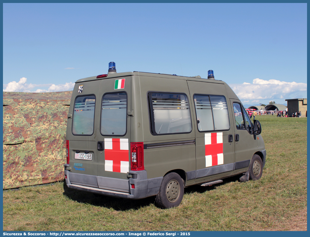 AM CC193
Aeronautica Militare Italiana
Servizio Sanitario
Fiat Ducato II serie restyling
Allestitore Bollanti S.r.l.
Parole chiave: AMI;A.M.I.;Aeronautica;Militare;Italiana;Servizio;Sanitario;Fiat;Ducato;Bollanti