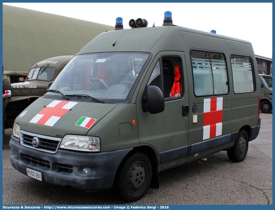 AM CC261
Aeronautica Militare Italiana
Servizio Sanitario
Fiat Ducato II serie restyling
Allestitore Bollanti S.r.l.
Parole chiave: AMI;A.M.I.;Aeronautica;Militare;Italiana;Servizio;Sanitario;Fiat;Ducato;Bollanti