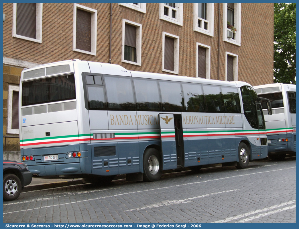 AM CC388
Aeronautica Militare Italiana
Irisbus Orlandi EuroClass HD
Banda Musicale
Parole chiave: AMI;A.M.I.;Aeronautica;Militare;Italiana;Irisbus;Orlandi;EuroClass;HD;Banda;Musicale