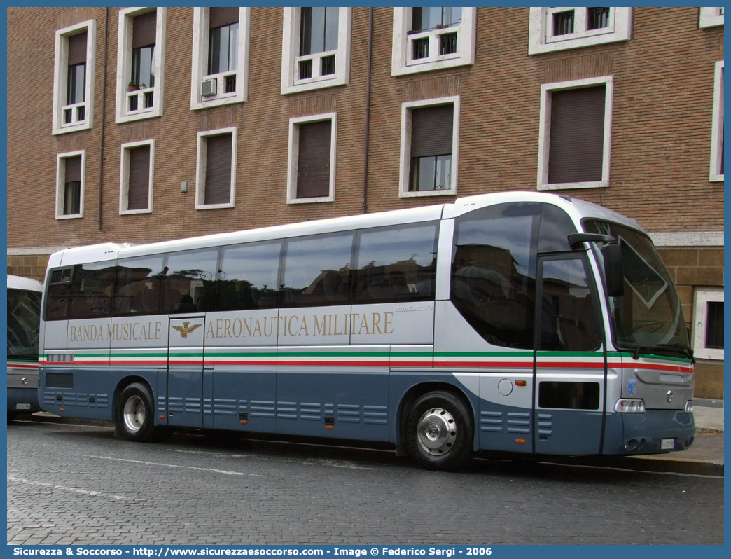 AM CC389
Aeronautica Militare Italiana
Irisbus Orlandi EuroClass HD
Banda Musicale
Parole chiave: AMI;A.M.I.;Aeronautica;Militare;Italiana;Irisbus;Orlandi;EuroClass;HD;Banda;Musicale