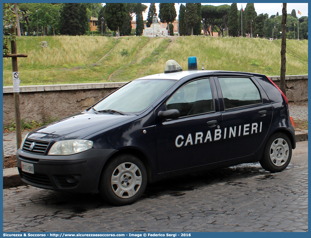 AM CI089
Arma dei Carabinieri
Reparto Carabinieri presso l'Aeronautica Militare
Fiat Punto III serie
Parole chiave: AM;A.M.;CC;C.C.;Arma;Carabinieri;Aeronautica;Militare;Fiat;Punto