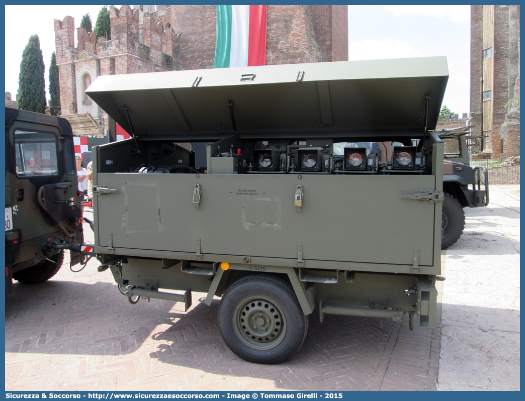 AM CJ878
Aeronautica Militare Italiana
Rimorchio
Parole chiave: AMI;A.M.I.;Aeronautica;Militare;Italiana;CJ878