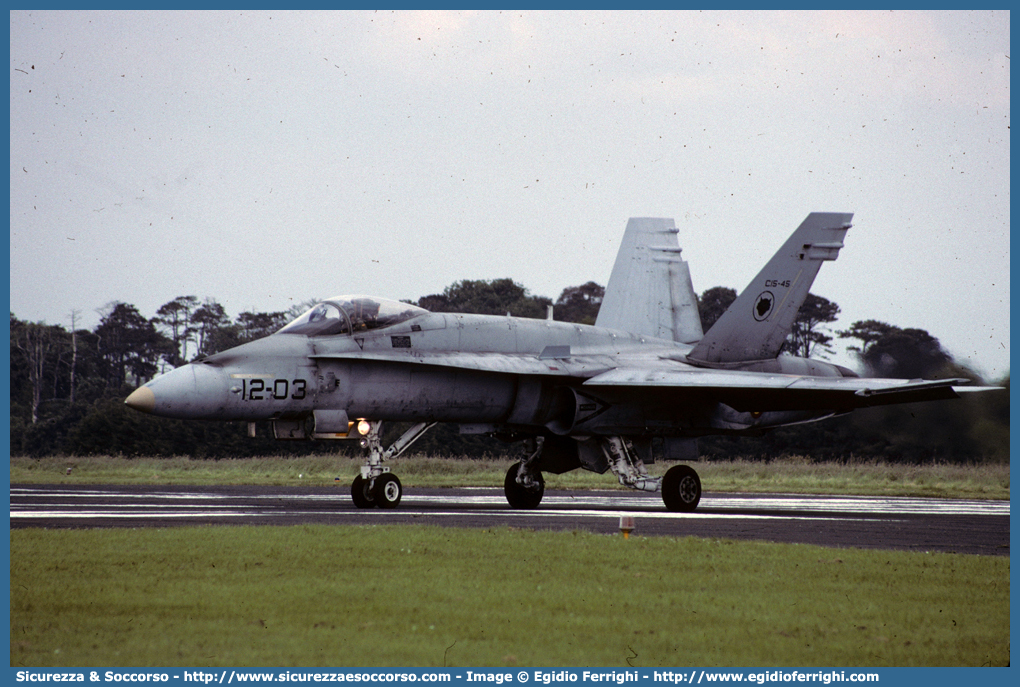 C15-45 / 12-03
Reino de España
Ejército del Aire de España
McDonnell Douglas EF-18A Hornet
Parole chiave: Regno di Spagna;Spagna;Espana;España;Reino de España;Ejército;Aire;McDonnell;Douglas;EF-18A;EF;18A;Hornet;C15-45;C15;45;12-03;12;03