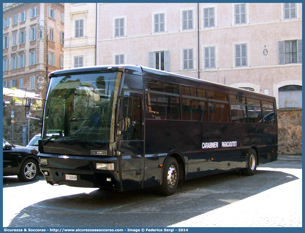 CC 168DM
Arma dei Carabinieri
1° Reggimento Carabinieri "Tuscania"
Scania De Simon LL30
Parole chiave: CC;C.C.;Arma;dei;Carabinieri;Reggimento;Paracadutisti;Tuscania;Scania;De Simon;LL30