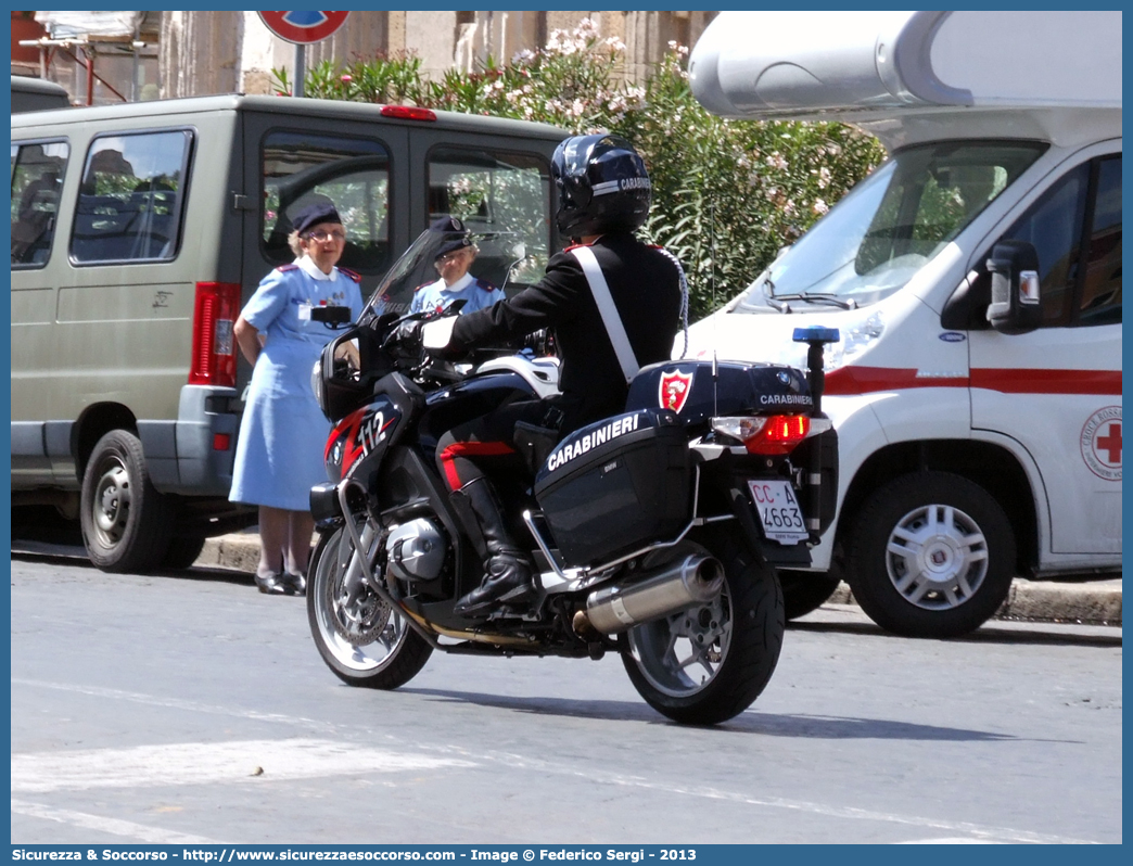 CC A4663
Arma dei Carabinieri
Bmw R1200 RT
Parole chiave: CC;C.C.;Arma;dei;Carabinieri;Nucleo;Operativo;Radiomobile;Bmw;R1200RT;R 1200 RT;R;RT;1200