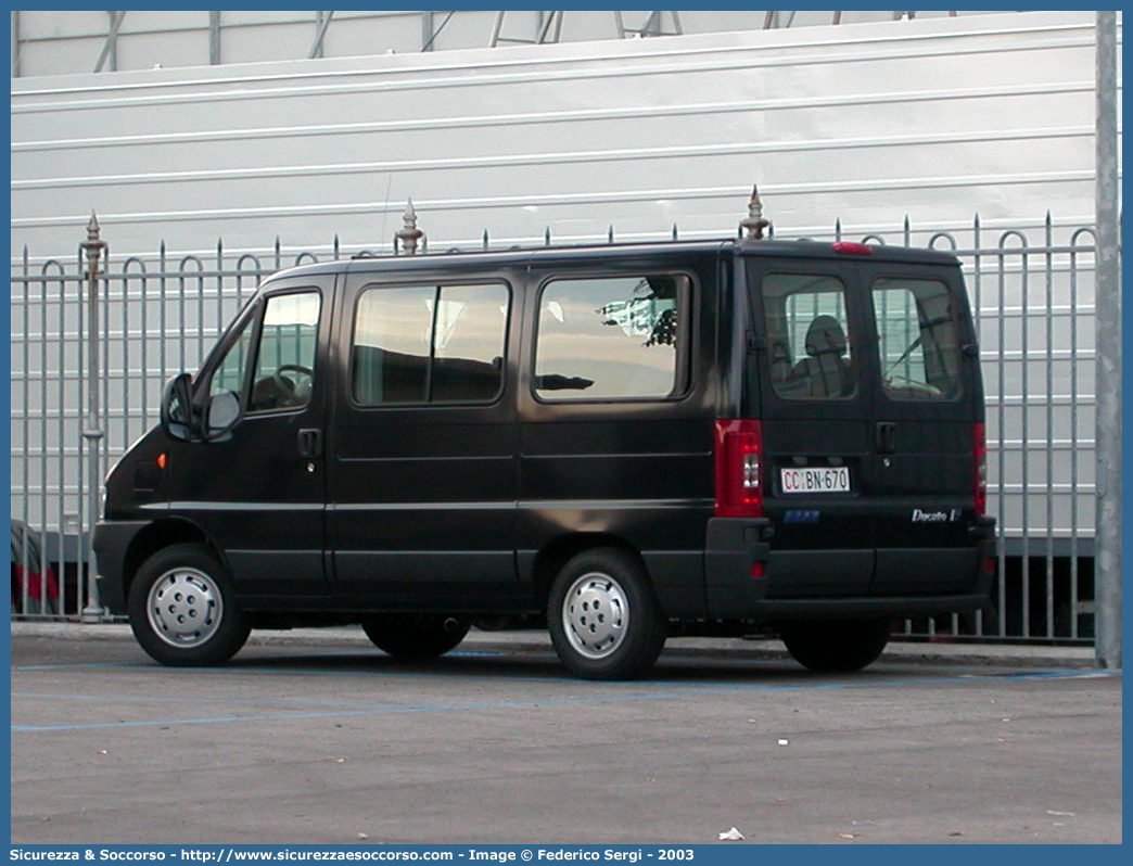 CC BN670
Arma dei Carabinieri
Fiat Ducato II serie restyling
Parole chiave: CC;C.C.;dei;Arma;Carabinieri;Bus;Minibus;Fiat;Ducato;BN670