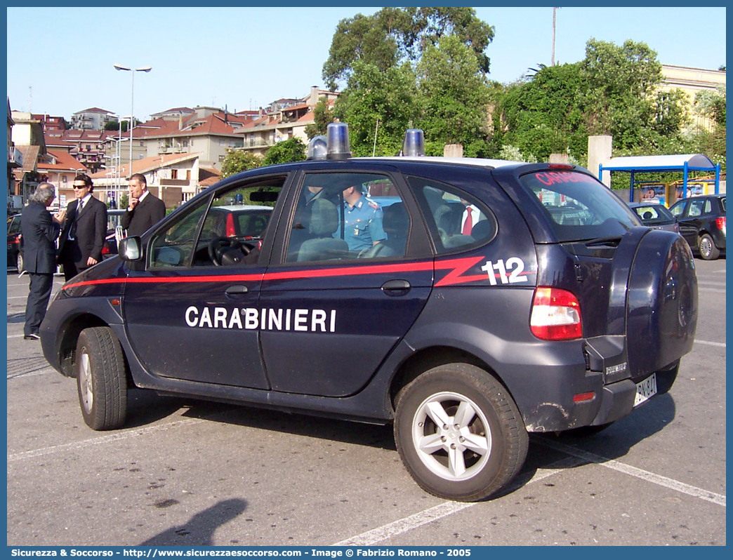 CC BN847
Arma dei Carabinieri
Renault Scenic RX4
Parole chiave: CC;Arma;Carabinieri;Renault;Scenic;RX4;BN847