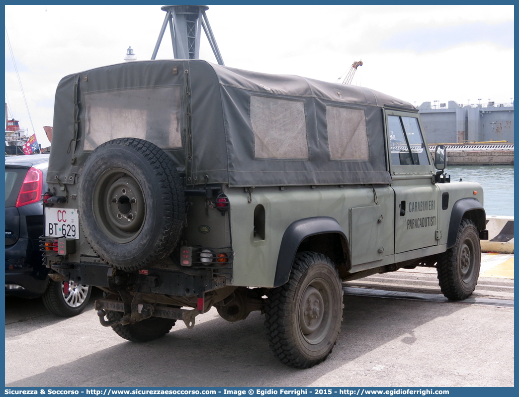 CC BT629
Arma dei Carabinieri
1° Reggimento Carabinieri "Tuscania"
Land Rover Defender 110

Parole chiave: CC;C.C.;Arma;Carabinieri;Reggimento;Paracadutisti;Tuscania;Land Rover;Defender;110;BT629