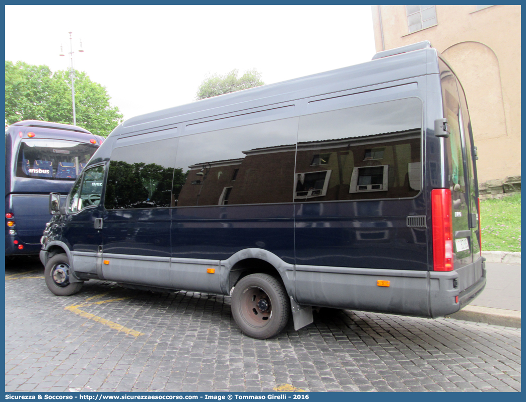 CC BZ054
Arma dei Carabinieri
Iveco Daily 50C15 III serie restyling
Parole chiave: CC;C.C.;Arma;dei;Carabinieri;Bus;Minibus;Iveco;Daily;50C15;50 C 15;50C 15;50 C15