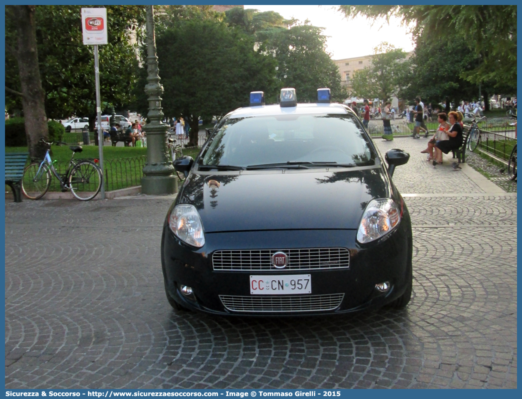 CC CN957
Arma dei Carabinieri
Fiat Grande Punto
Parole chiave: CC;C.C.;Arma;Carabinieri;Fiat;Grande;Punto