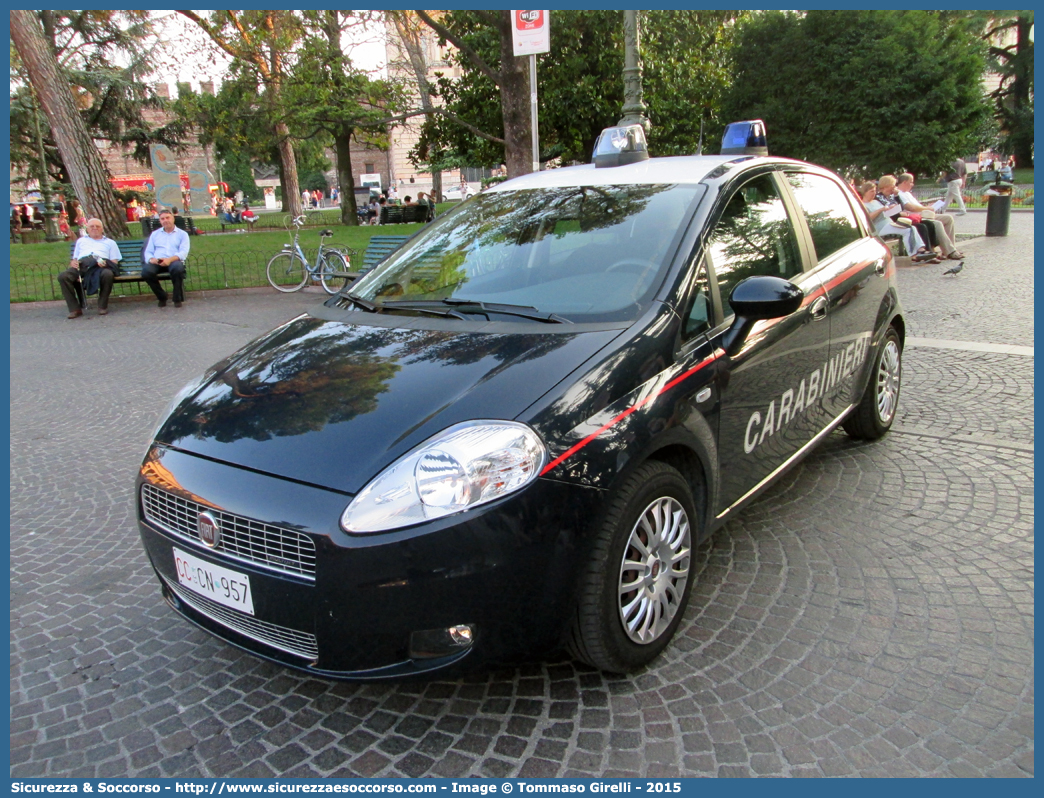 CC CN957
Arma dei Carabinieri
Fiat Grande Punto
Parole chiave: CC;C.C.;Arma;Carabinieri;Fiat;Grande;Punto