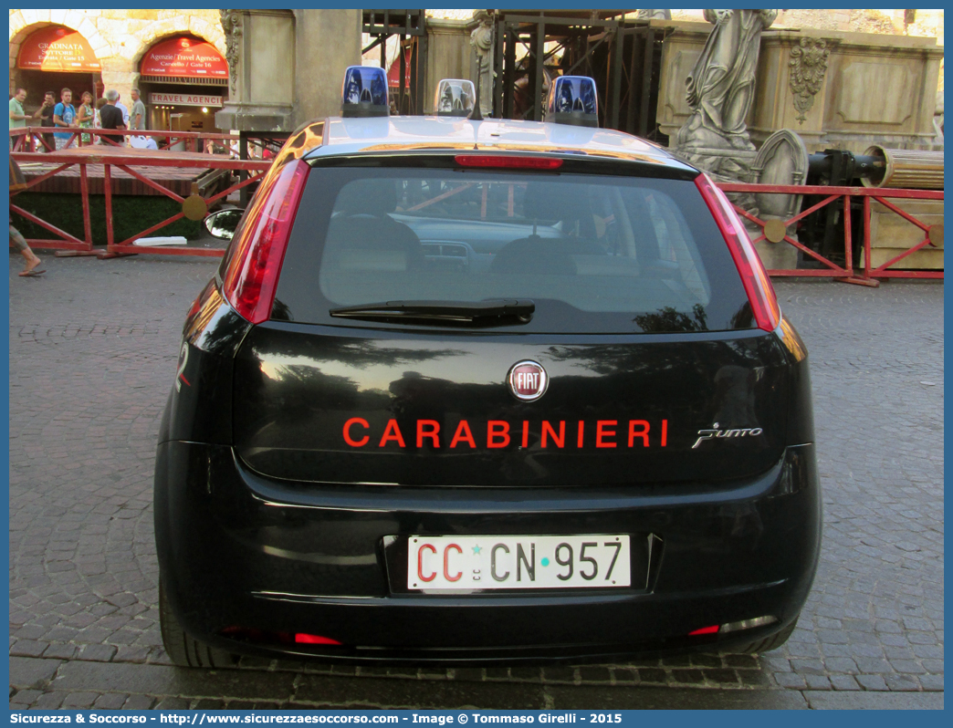 CC CN957
Arma dei Carabinieri
Fiat Grande Punto
Parole chiave: CC;C.C.;Arma;Carabinieri;Fiat;Grande;Punto