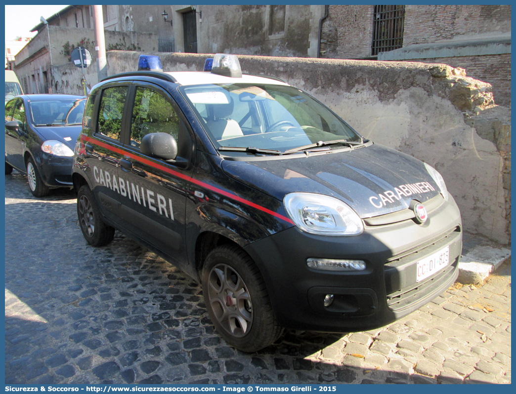 CC DI823
Arma dei Carabinieri
Fiat Nuova Panda 4x4 II serie
(I fornitura)
Parole chiave: CC;C.C.;Arma;dei;Carabinieri;Fiat;Panda;4x4;DI823